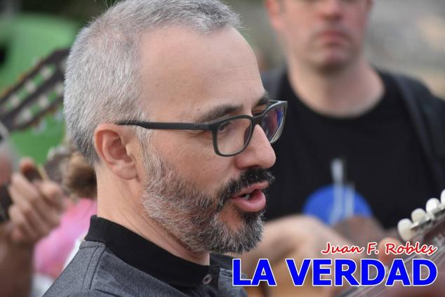 El pasado sábado, 30 de julio del 2022, en la explanada junto al Restaurante El Cortijo, en el Campo de San Juan, se celebró el XXX ENCUENTRO DE CUADRILLAS DE ANIMEROS EN EL NOROESTE MURCIANO. Las cuadrillas invitadas empezaron a llegar y a hacer música mientras se hacía la hora de degustar una merienda/cena que se les ofreció a las mismas. A continuación tuvo lugar el homenaje a Salvador Ondoño López, fallecido hace solo unos días.