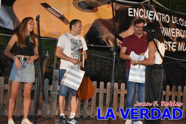 El pasado sábado, 30 de julio del 2022, en la explanada junto al Restaurante El Cortijo, en el Campo de San Juan, se celebró el XXX ENCUENTRO DE CUADRILLAS DE ANIMEROS EN EL NOROESTE MURCIANO. Las cuadrillas invitadas empezaron a llegar y a hacer música mientras se hacía la hora de degustar una merienda/cena que se les ofreció a las mismas. A continuación tuvo lugar el homenaje a Salvador Ondoño López, fallecido hace solo unos días.