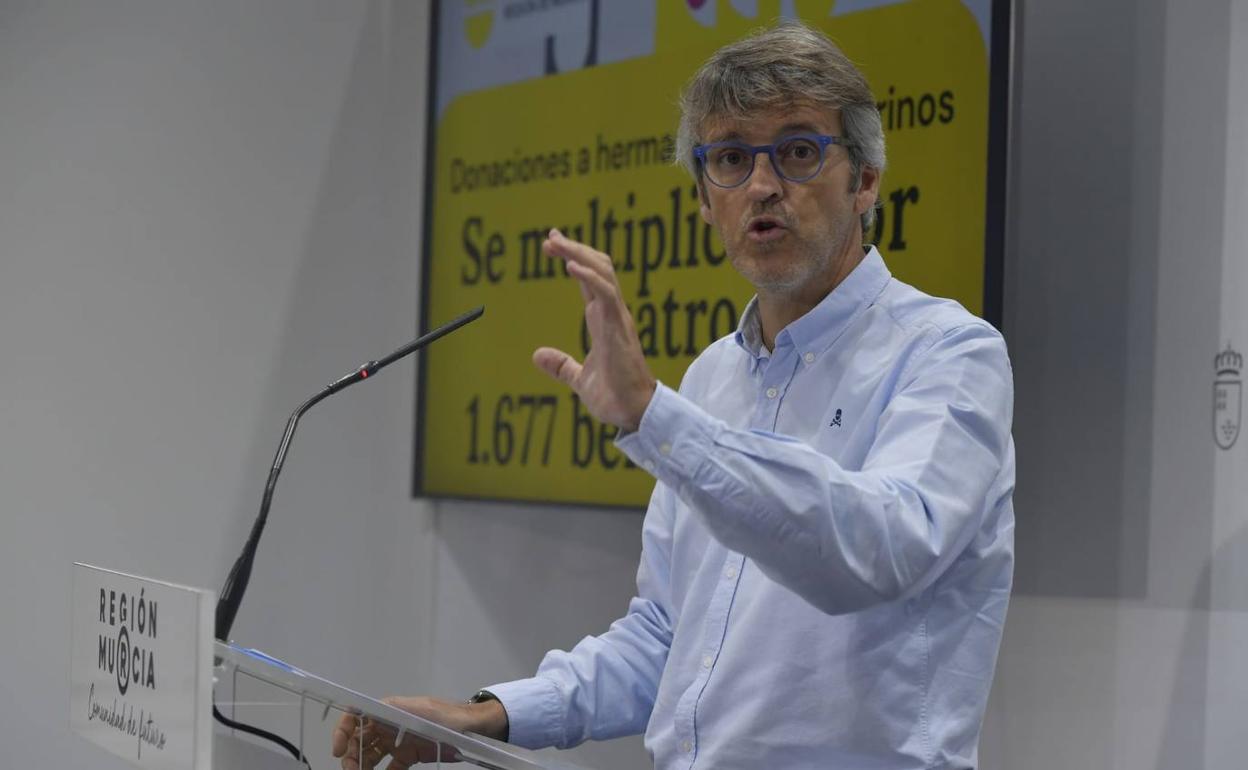 El consejero, Luis Alberto Marín, este lunes en rueda de prensa. 