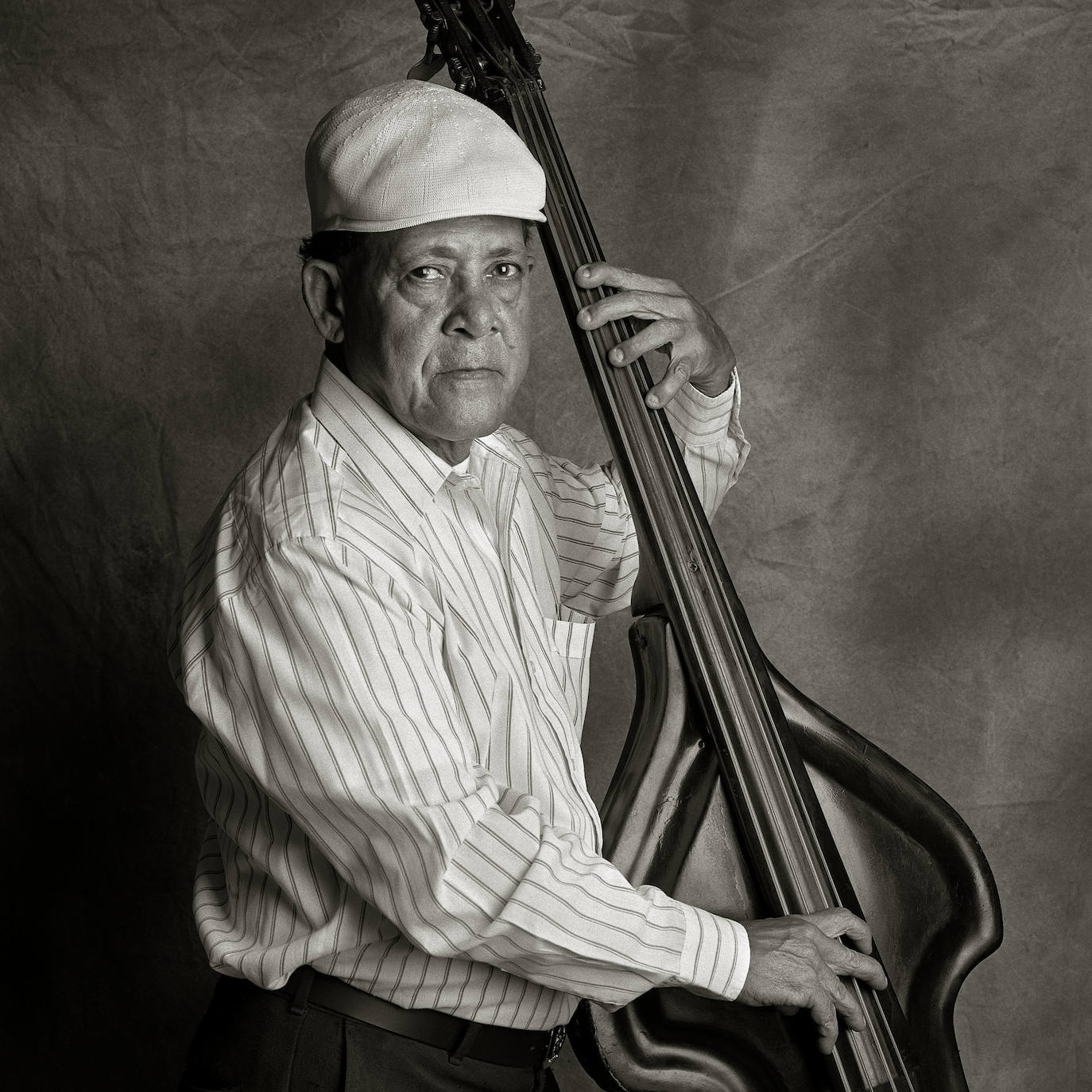 Fotos: Exposiciones &#039;Fluye&#039; y &#039;Son&#039;