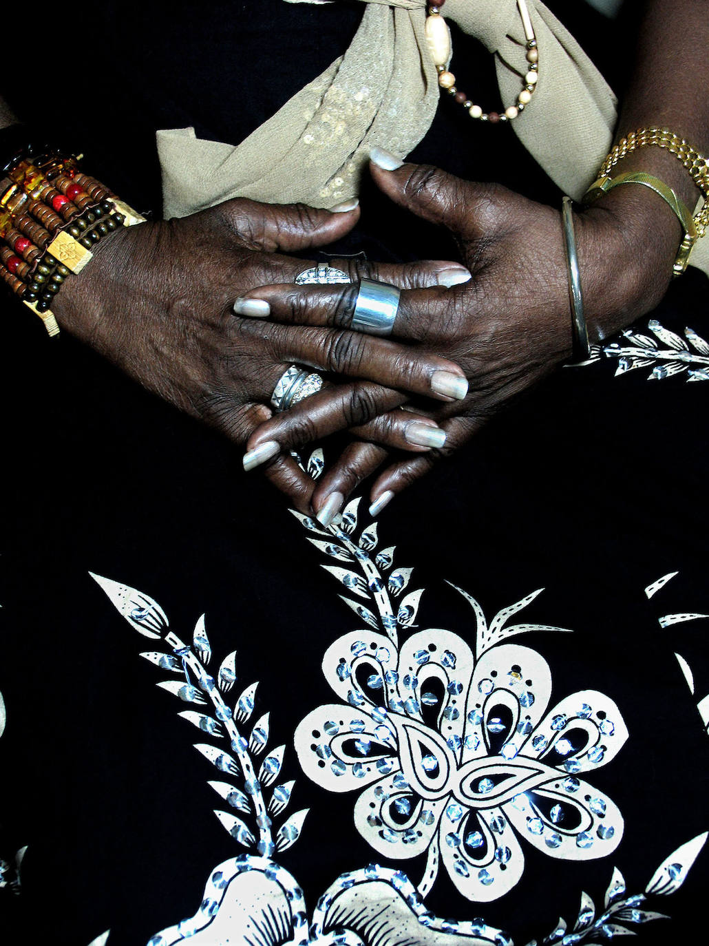 Fotos: Exposiciones &#039;Fluye&#039; y &#039;Son&#039;