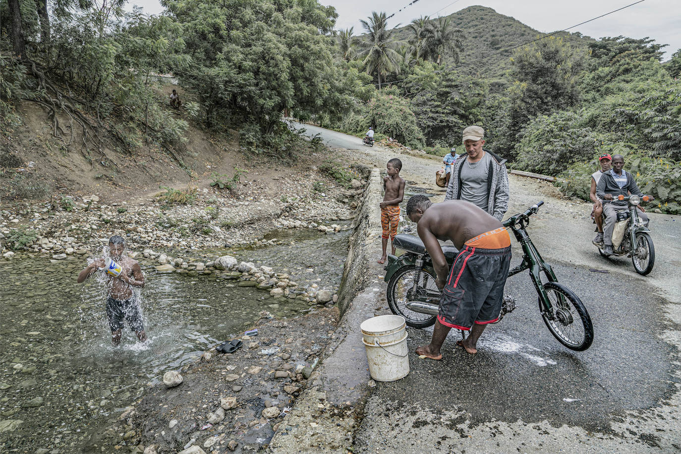 Fotos: Exposiciones &#039;Fluye&#039; y &#039;Son&#039;