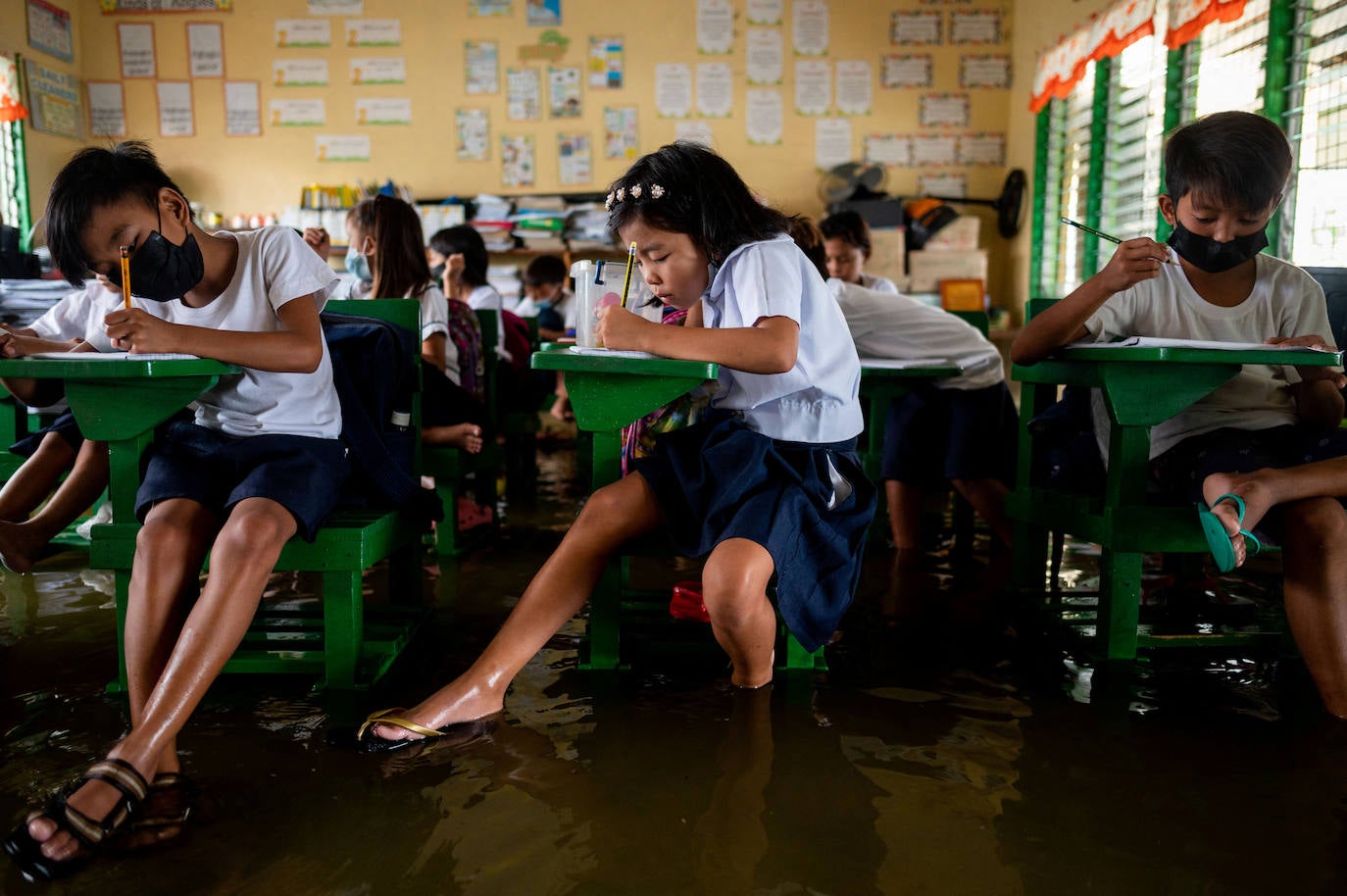 Fotos: Clases pasadas por agua
