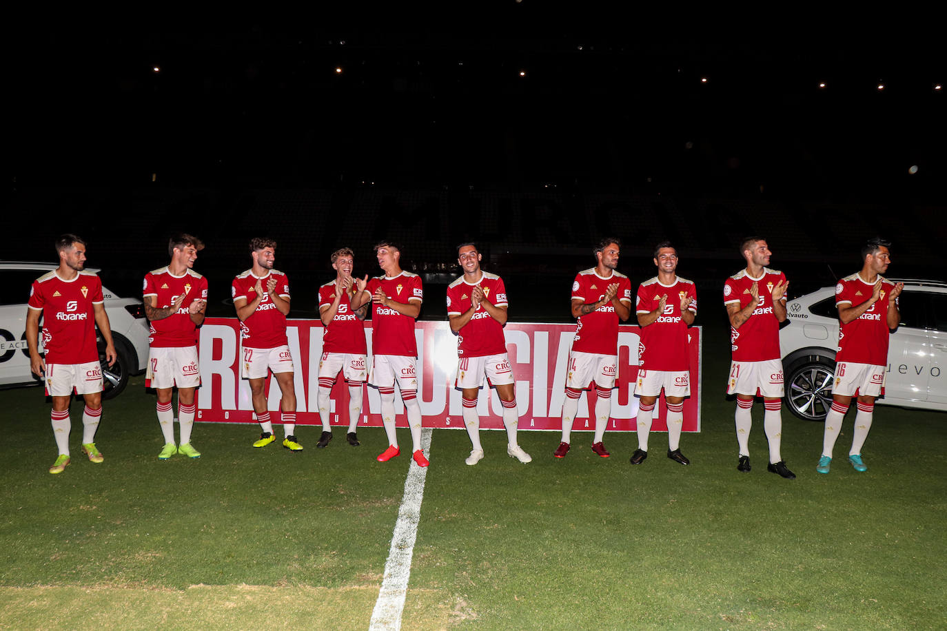 Fotos: Presentación de los fichajes del Real Murcia en el estadio Enrique Roca