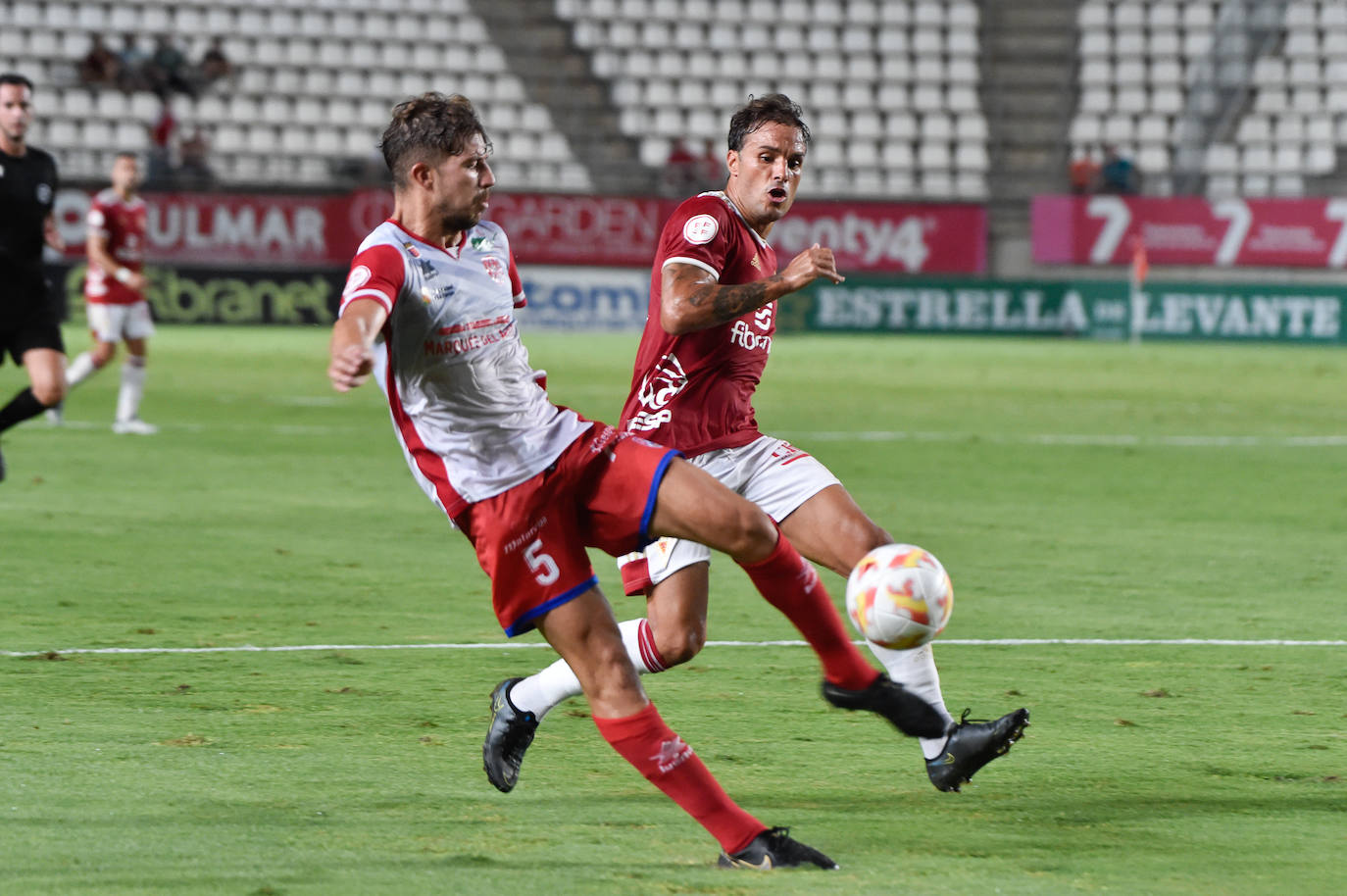 Fotos: El empate del Real Murcia frente al Calahorra, en imágenes