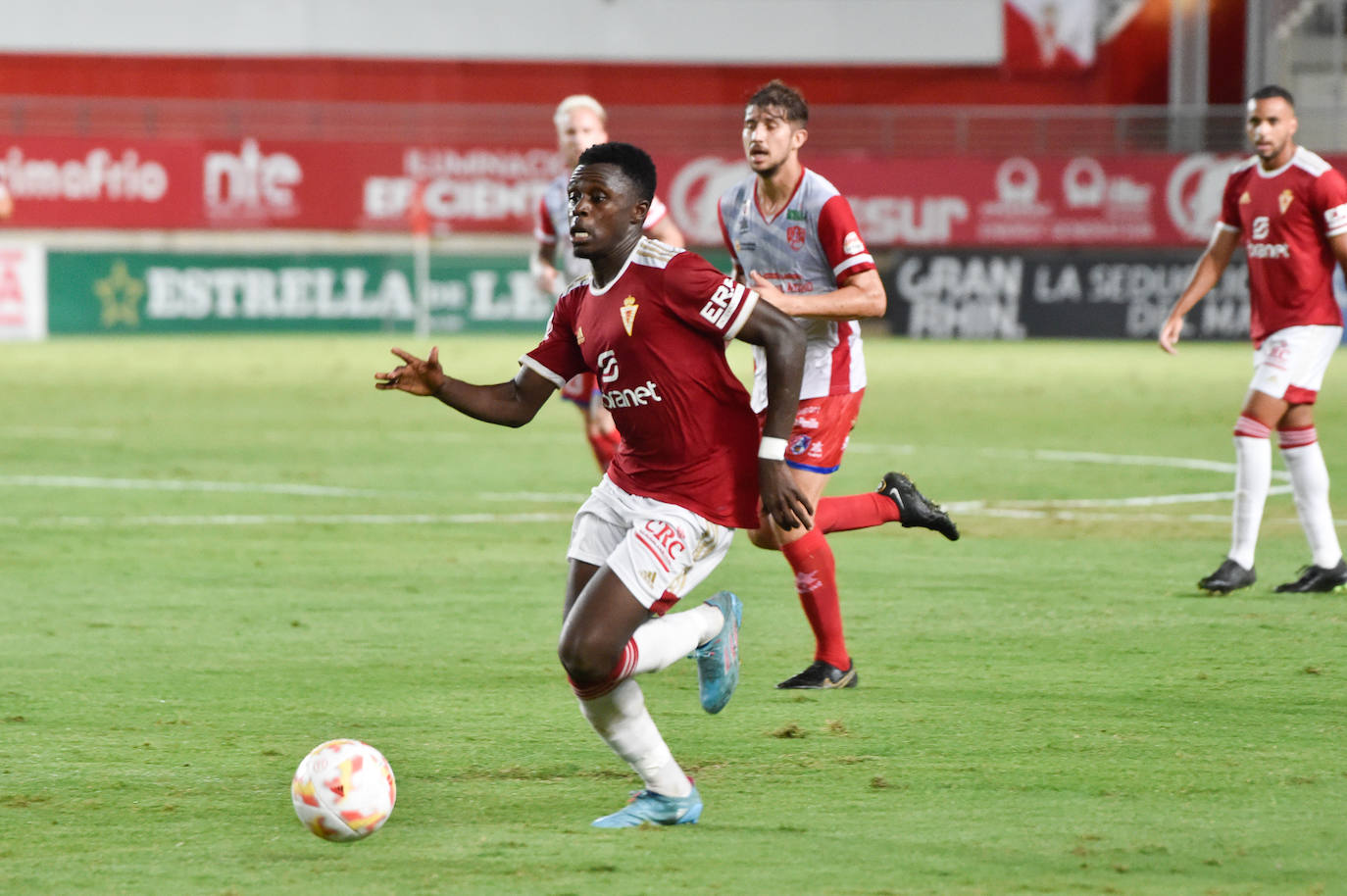 Fotos: El empate del Real Murcia frente al Calahorra, en imágenes