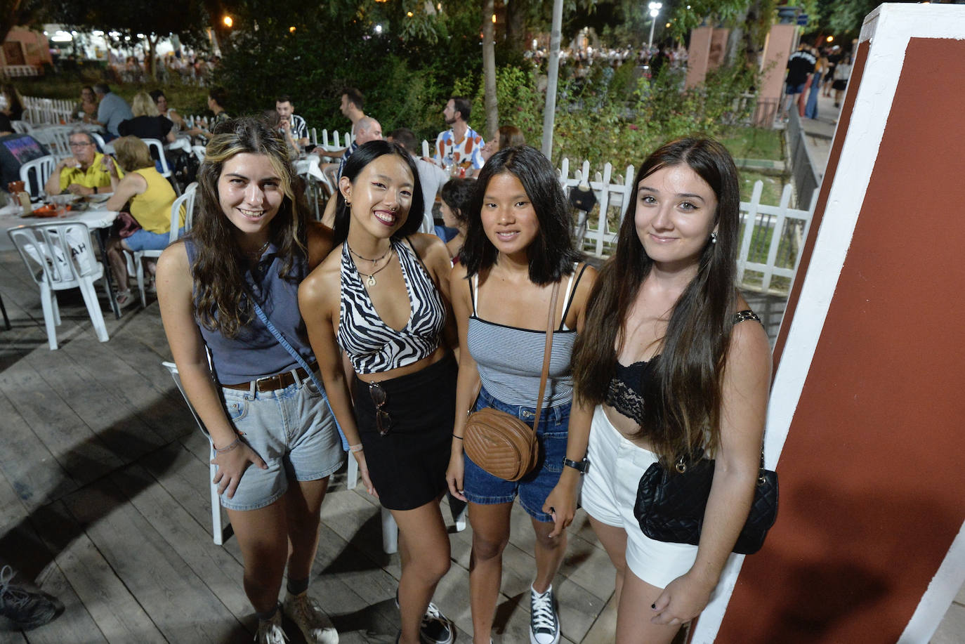 Fotos: Los murcianos abarrotan Los Huertos