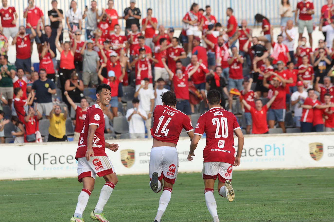 Fotos: La victoria del Real Murcia frente al Intercity, en imágenes