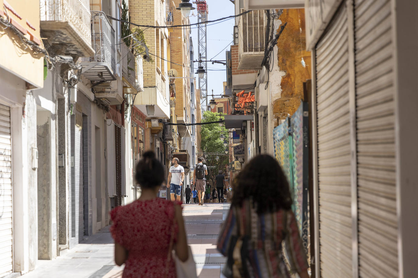 Fotos: La calle San Fernando de Cartagena espera su última oportunidad
