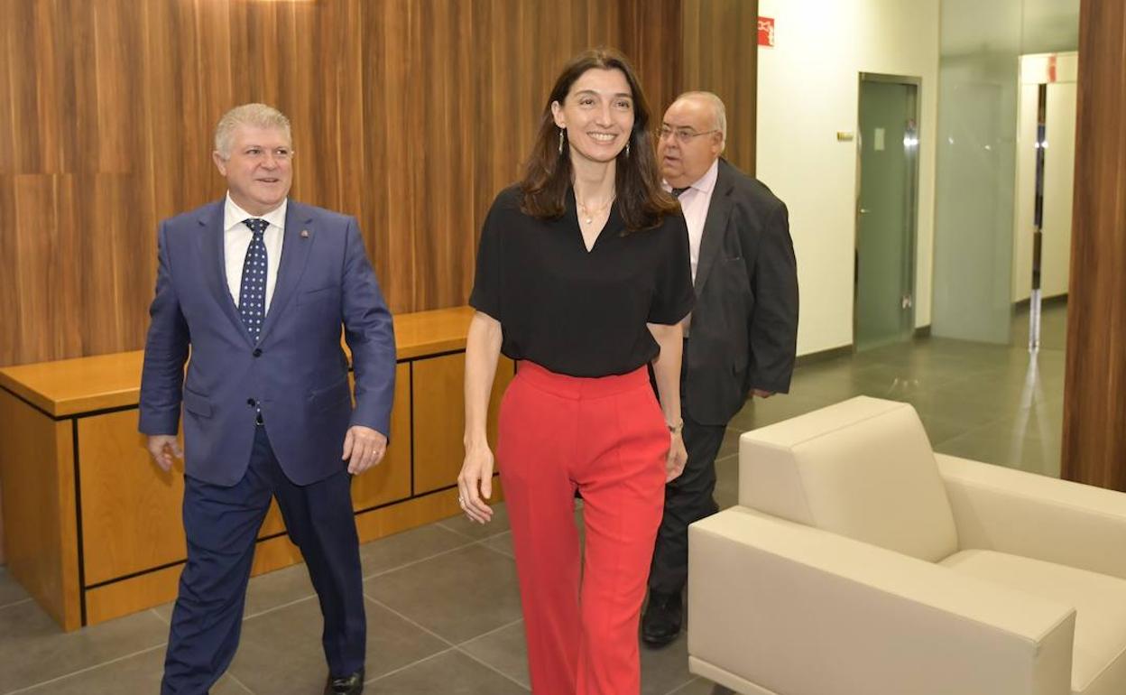 Pilar Llop, este viernes, en la Delegación del Gobierno. 