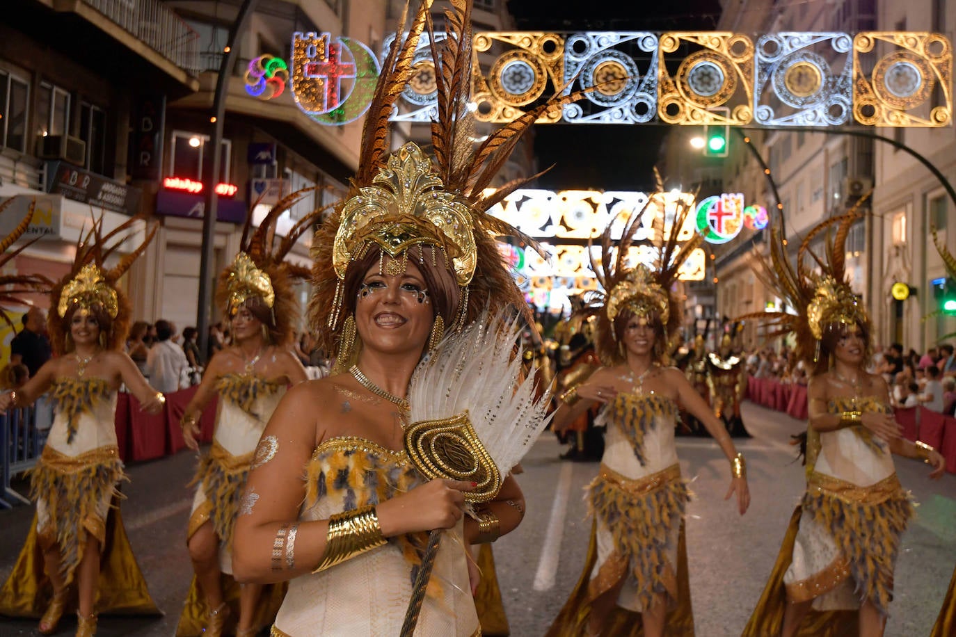 Fotos: Alarde de pasión y espectáculo de los Moros y Cristianos en Murcia