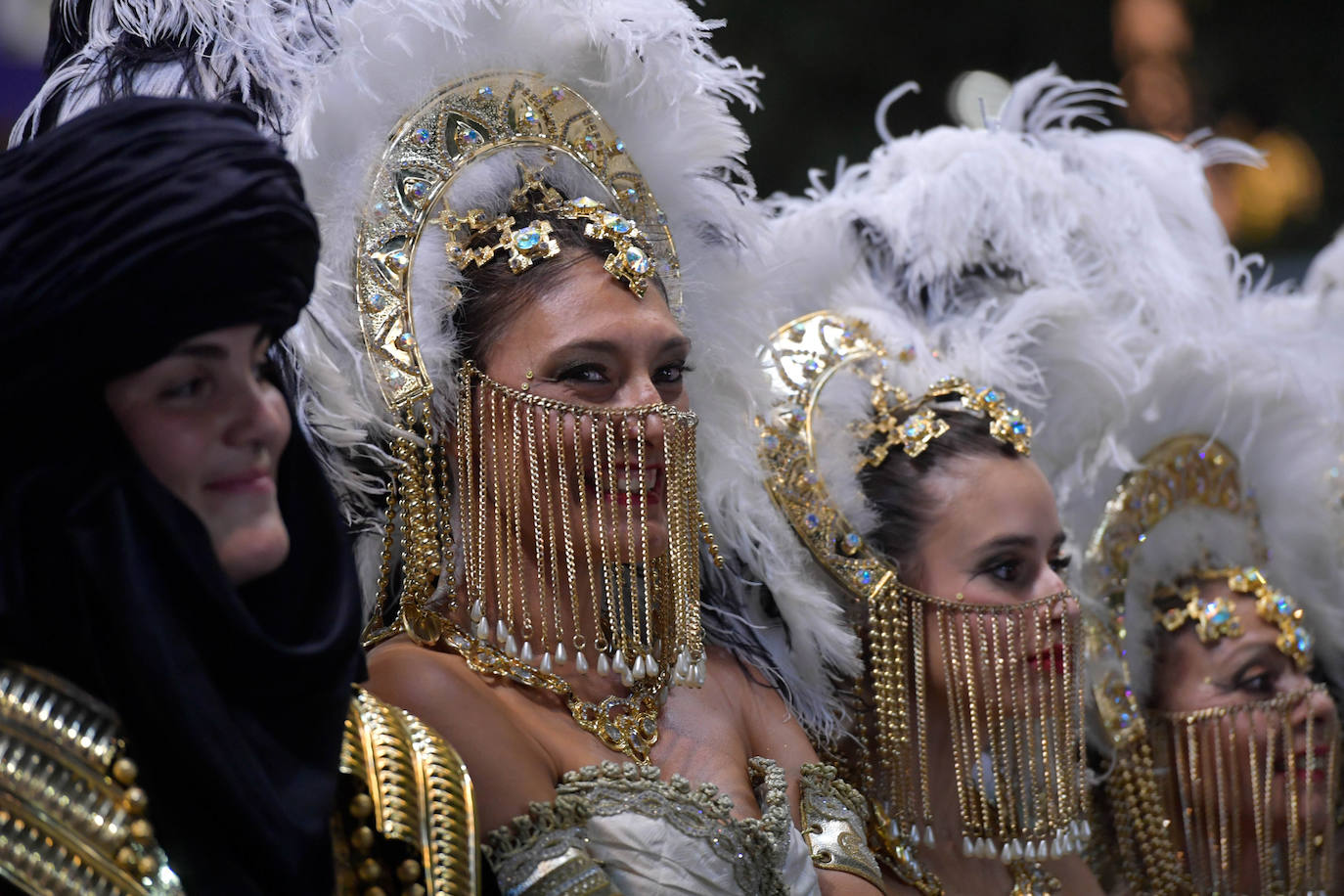 Fotos: Alarde de pasión y espectáculo de los Moros y Cristianos en Murcia