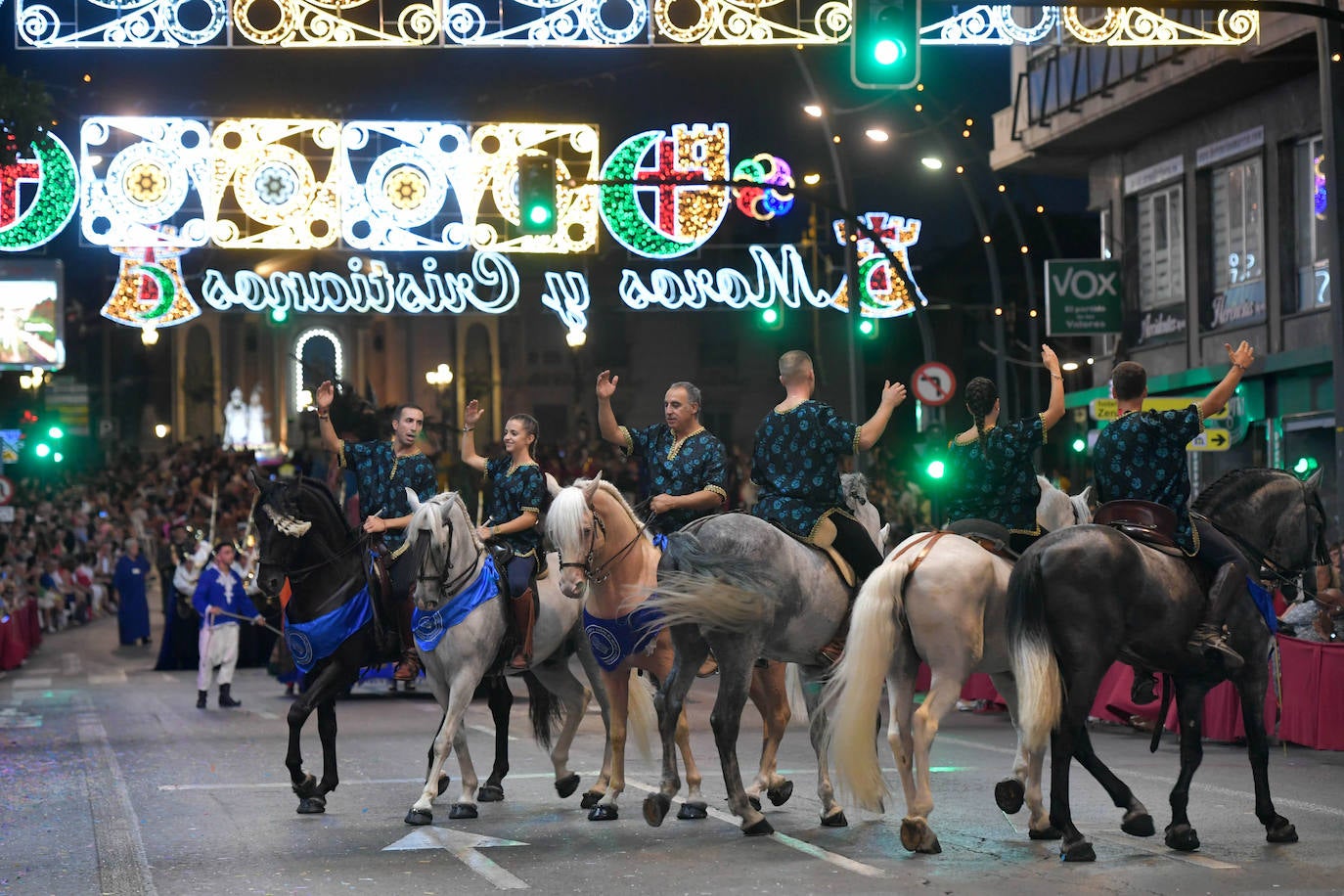 Fotos: Alarde de pasión y espectáculo de los Moros y Cristianos en Murcia