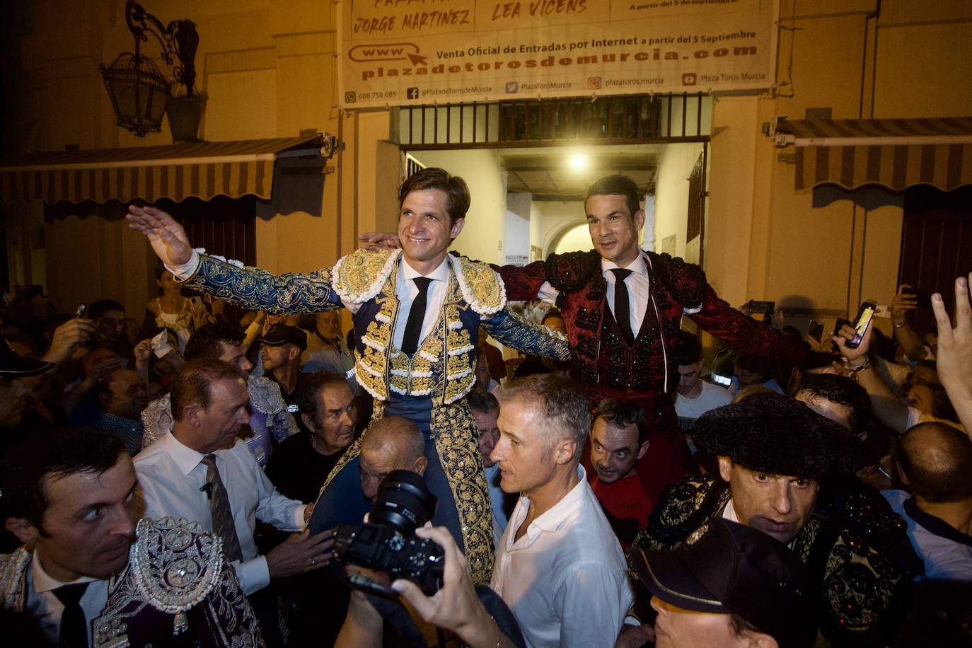 Fotos: Las imágenes de la primera corrida de la Feria Taurina de Murcia