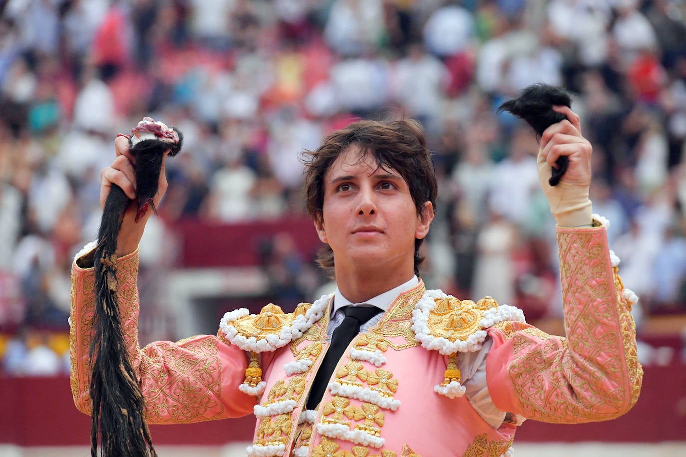 Fotos: Rabos a pares en la corrida del martes de la Feria de Murcia