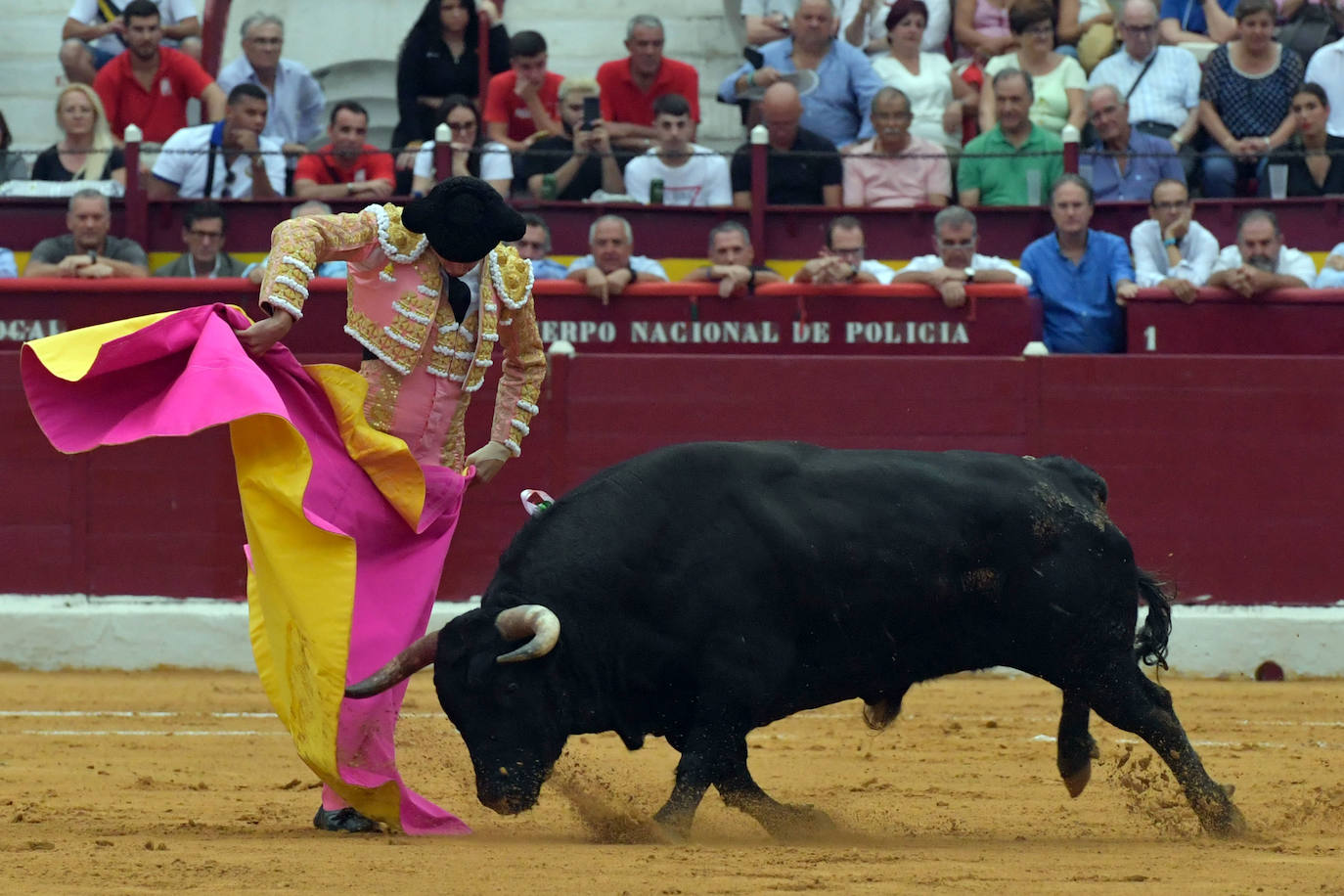 Fotos: Rabos a pares en la corrida del martes de la Feria de Murcia