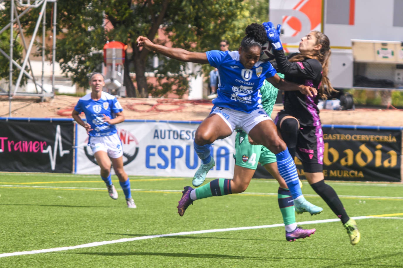 Fotos: El debut del Alhama en Primera División ante el Levante, en imágenes