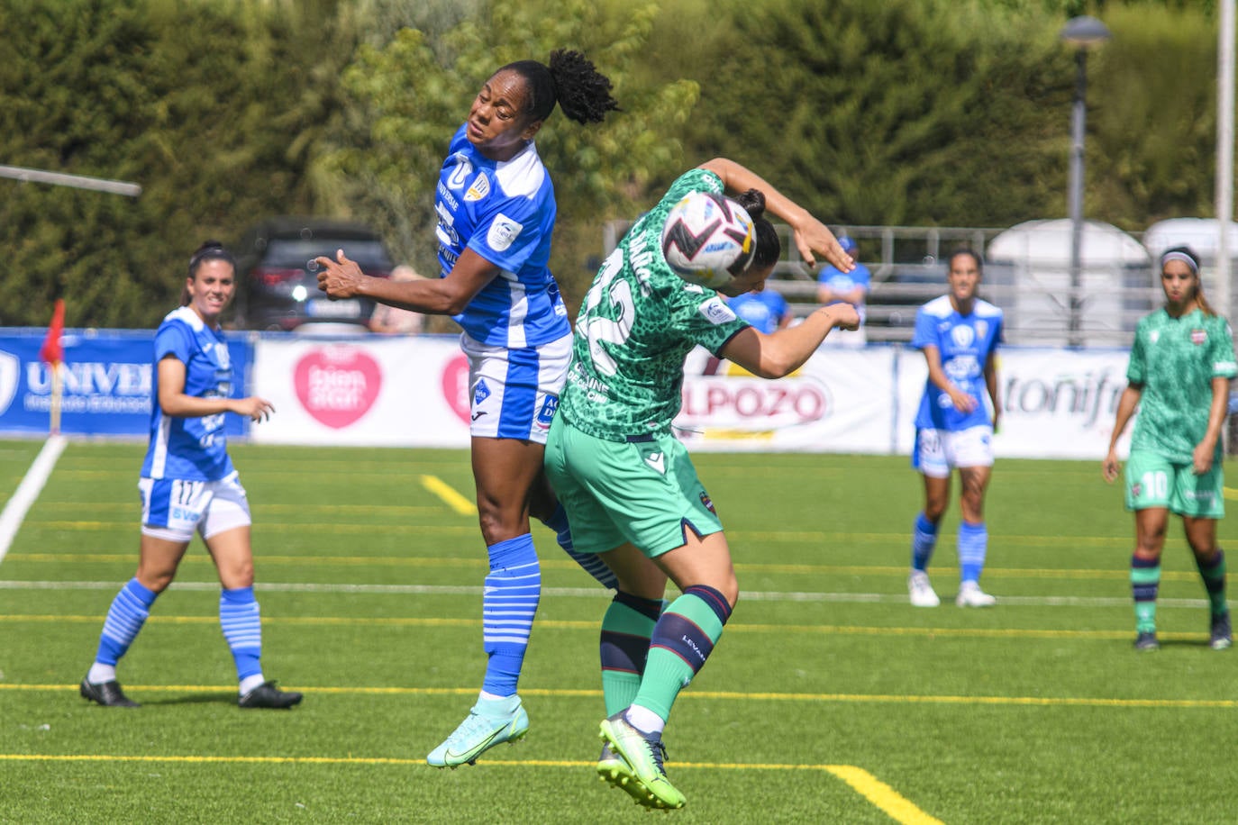 Fotos: El debut del Alhama en Primera División ante el Levante, en imágenes