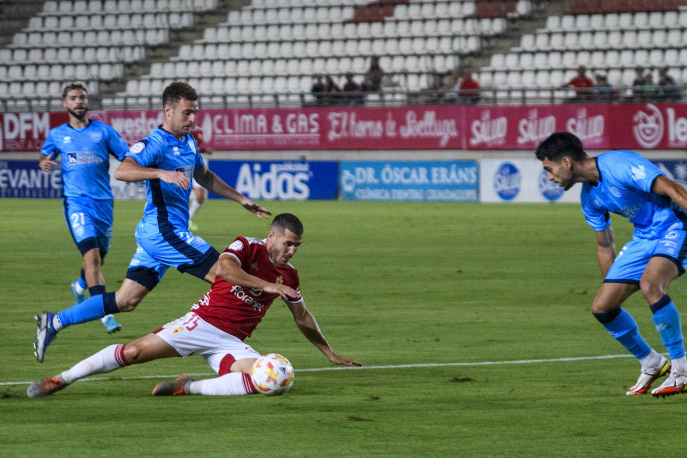 Fotos: El empate del Real Murcia frente al Numancia, en imágenes