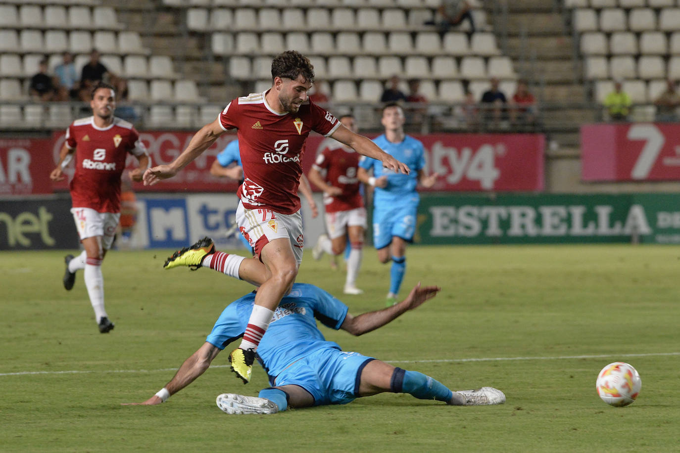 Fotos: El empate del Real Murcia frente al Numancia, en imágenes