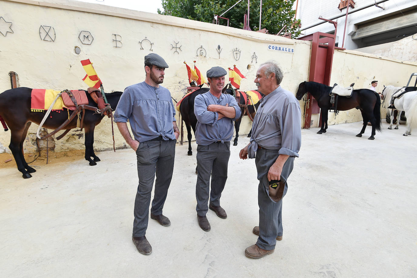 Fotos: Ambiente festivo en los tendidos de La Condomina
