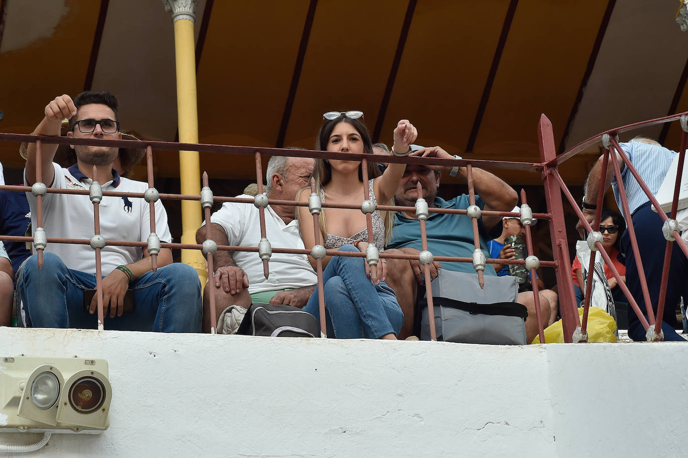 Fotos: Ambiente festivo en los tendidos de La Condomina