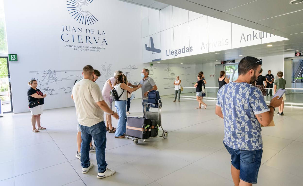 Imagen de archivo del aeropuerto de la Región de Murcia, con la identificación corporativa estrenada hace solo cuatro meses. 