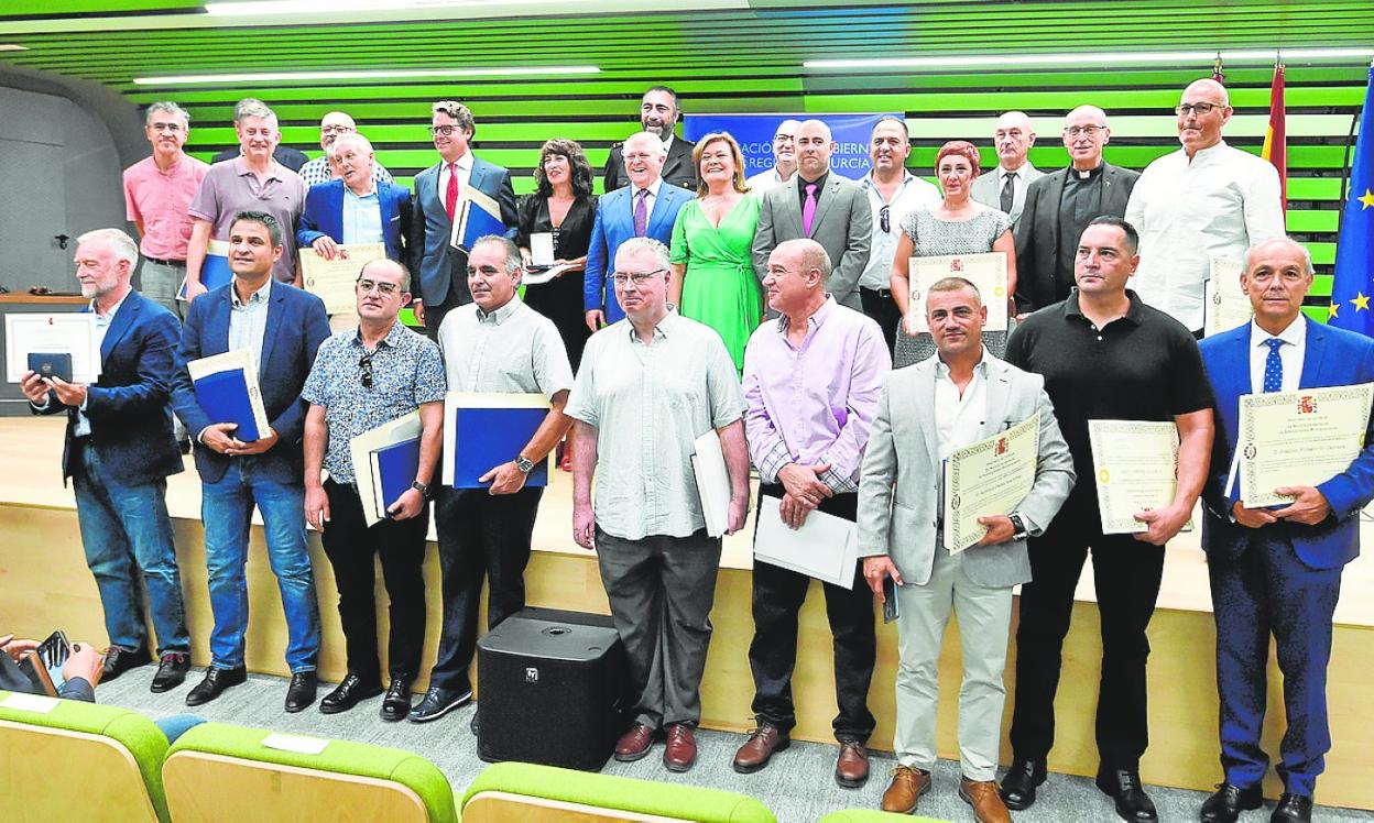 Reconocimiento a los funcionarios de Prisiones