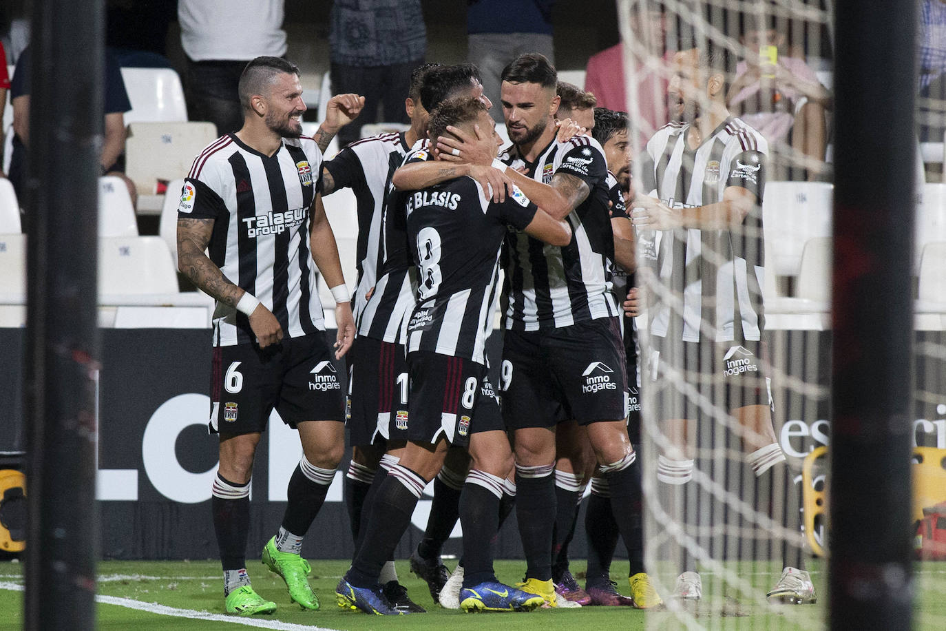 Fotos: El empate entre el FC Cartagena y el Deportivo Alavés, en imágenes