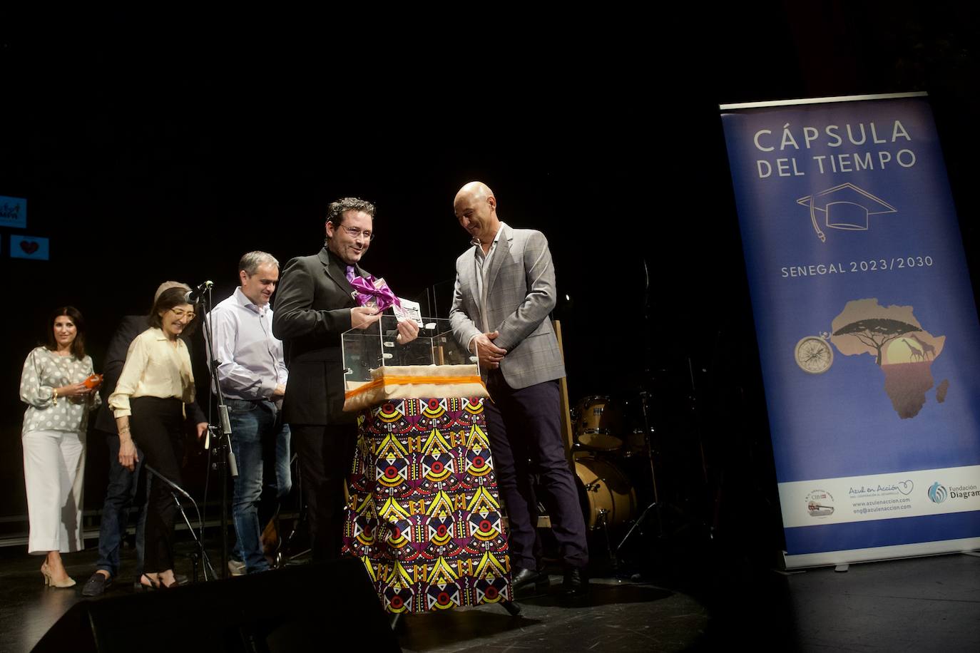 Fotos: El Romea se llena para ayudar a Azul en Acción a sanar los ojos de Senegal