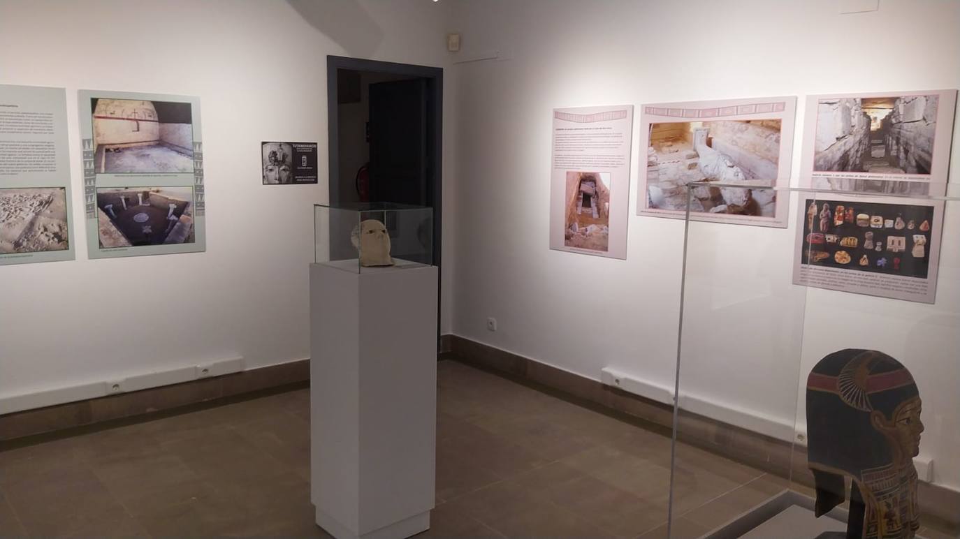 Fotos: Nueva exposición en el Museo Cristóbal Gabarrón de Mula