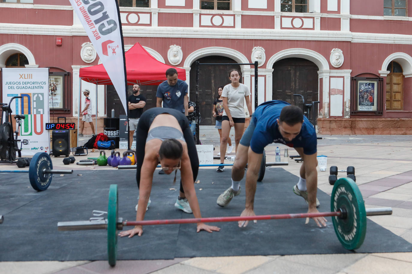 Fotos: Atletismo infantil y exhibición de crossfit, en imágenes