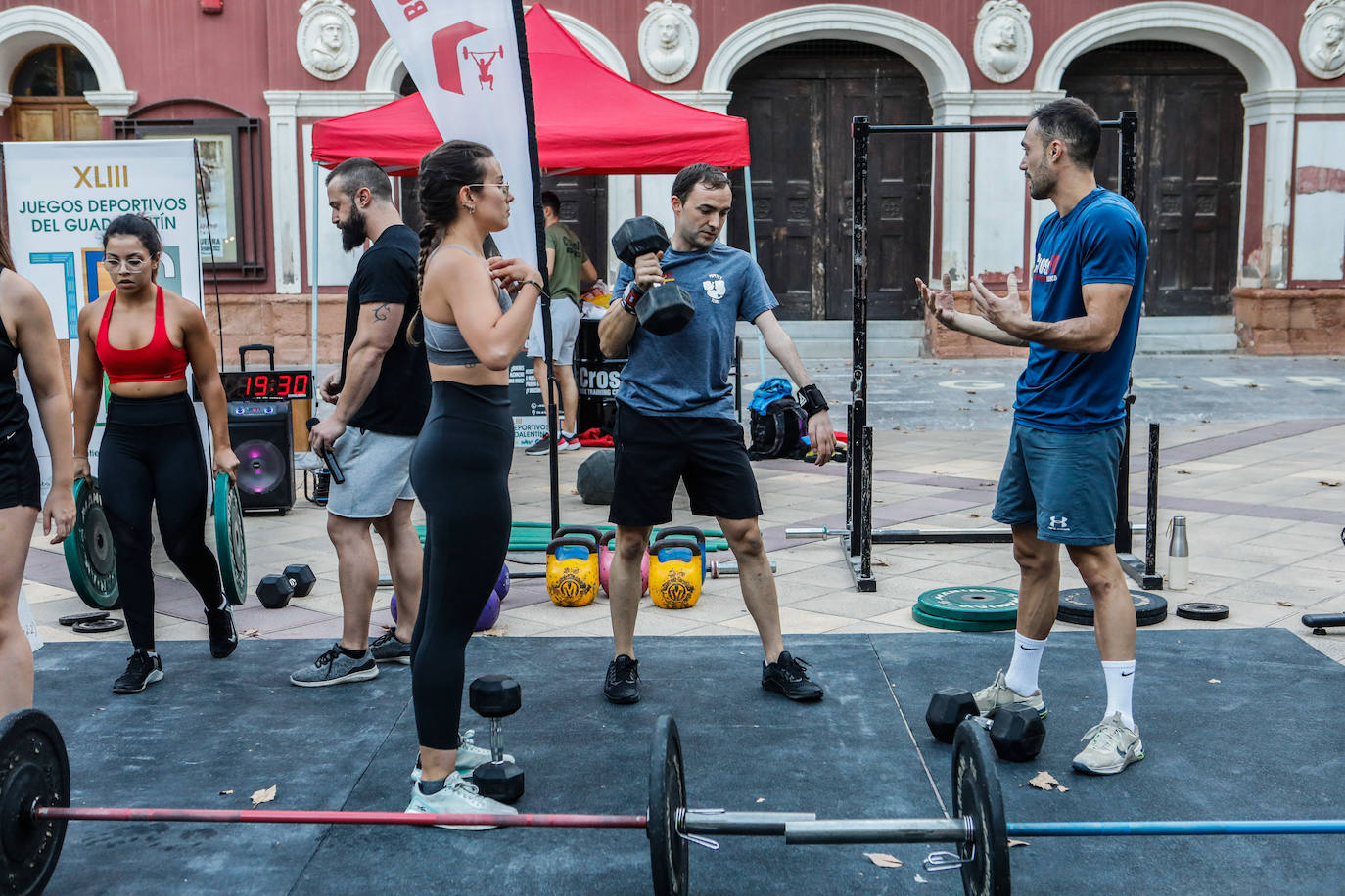 Fotos: Atletismo infantil y exhibición de crossfit, en imágenes