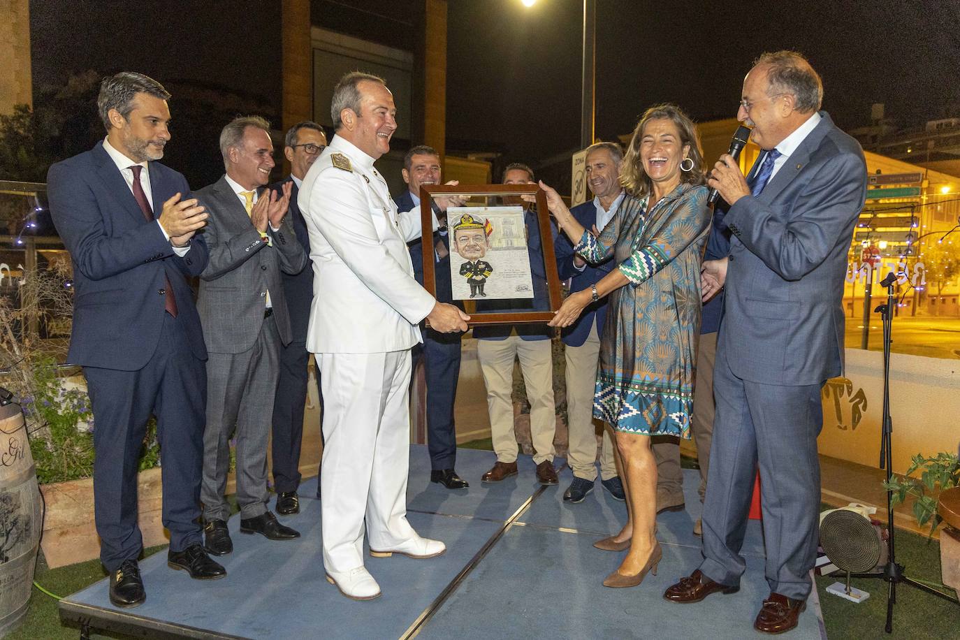 Fotos: Homenaje al vicealmirante Sobrino