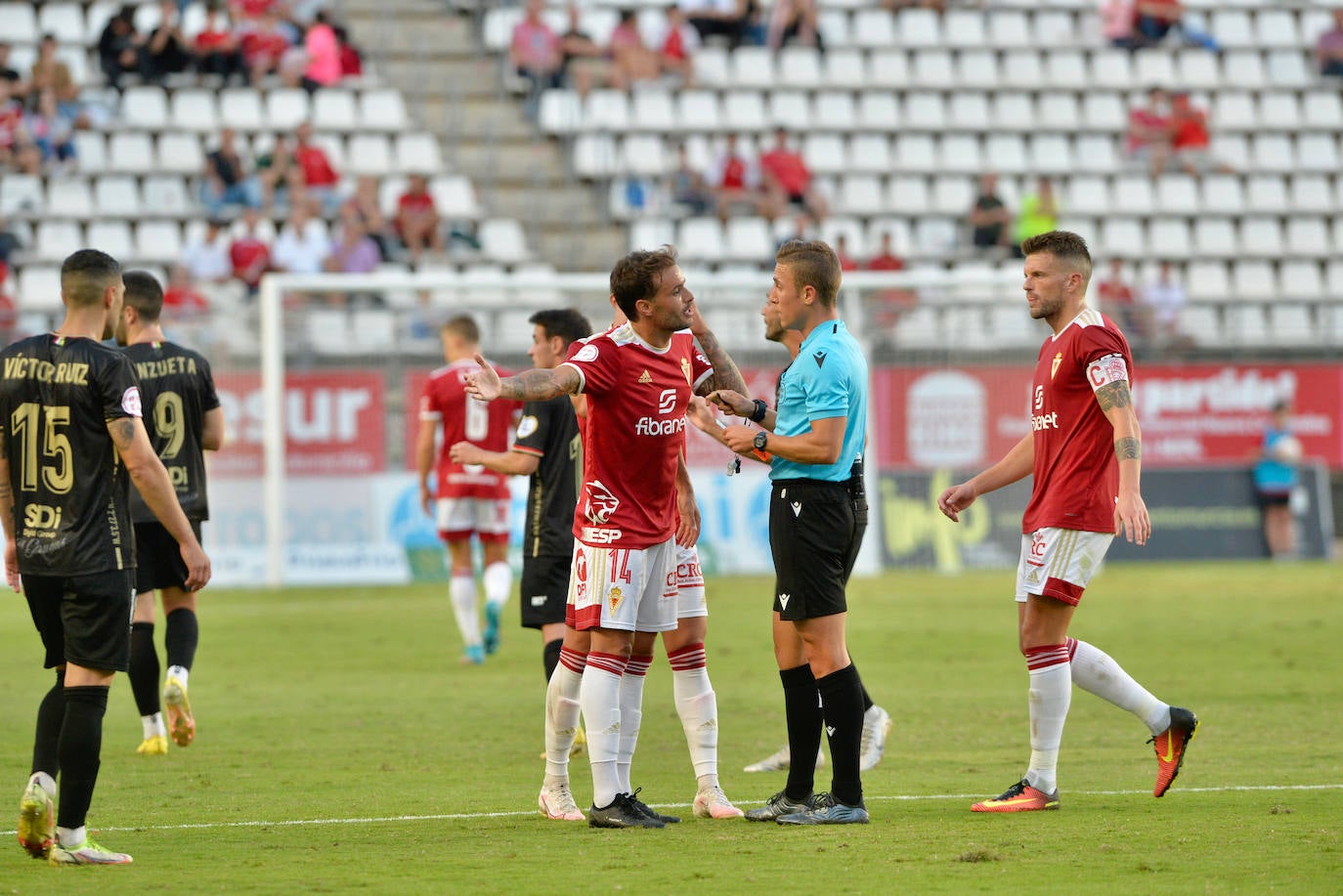 Fotos: La victoria del Real Murcia frente a la SD Logroñés, en imágenes