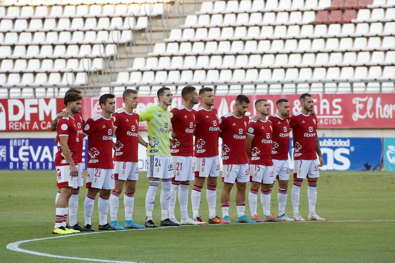 Fotos: La victoria del Real Murcia frente a la SD Logroñés, en imágenes