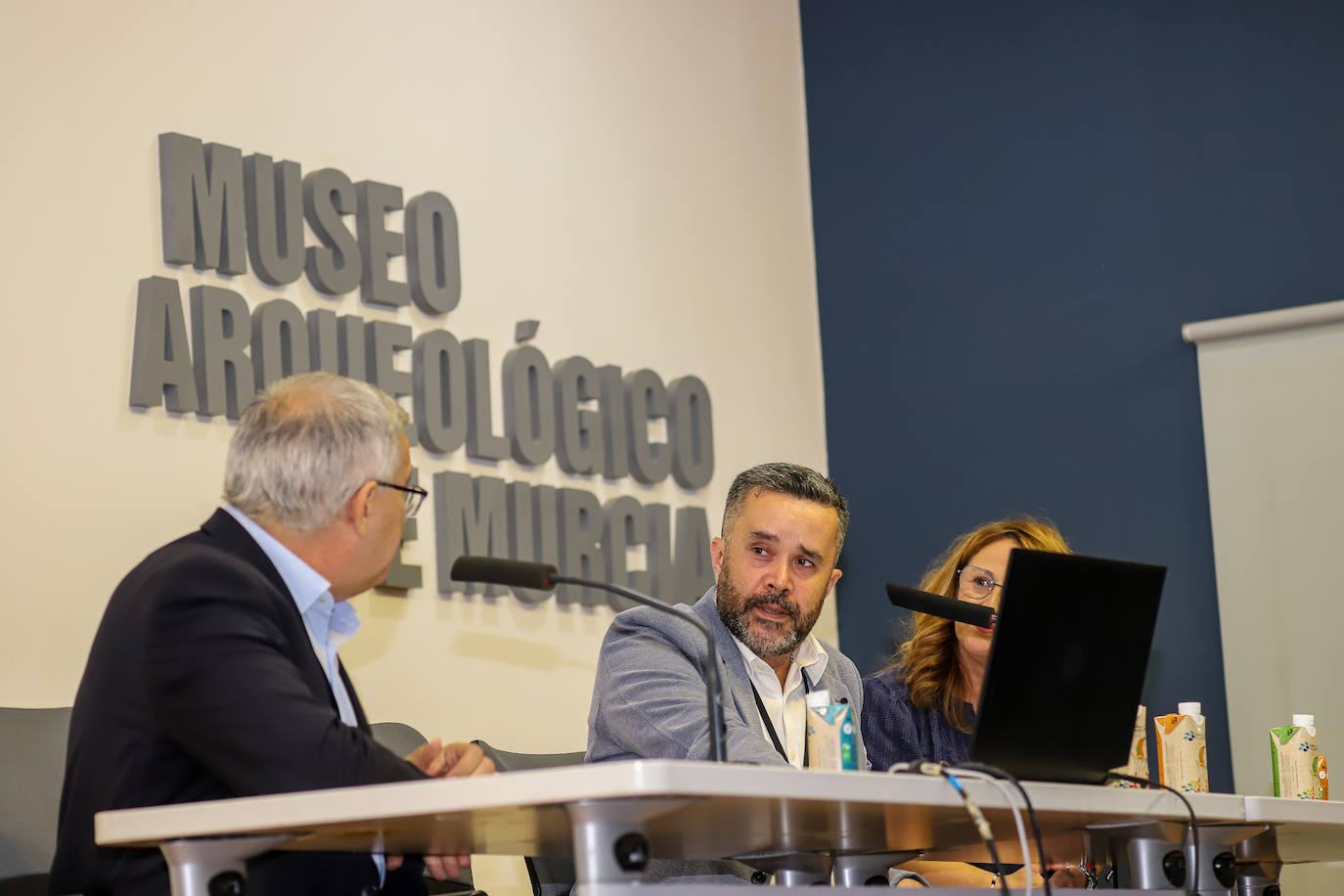 Fotos: La jornada del sábado de la Feria del Libro de Murcia, en imágenes