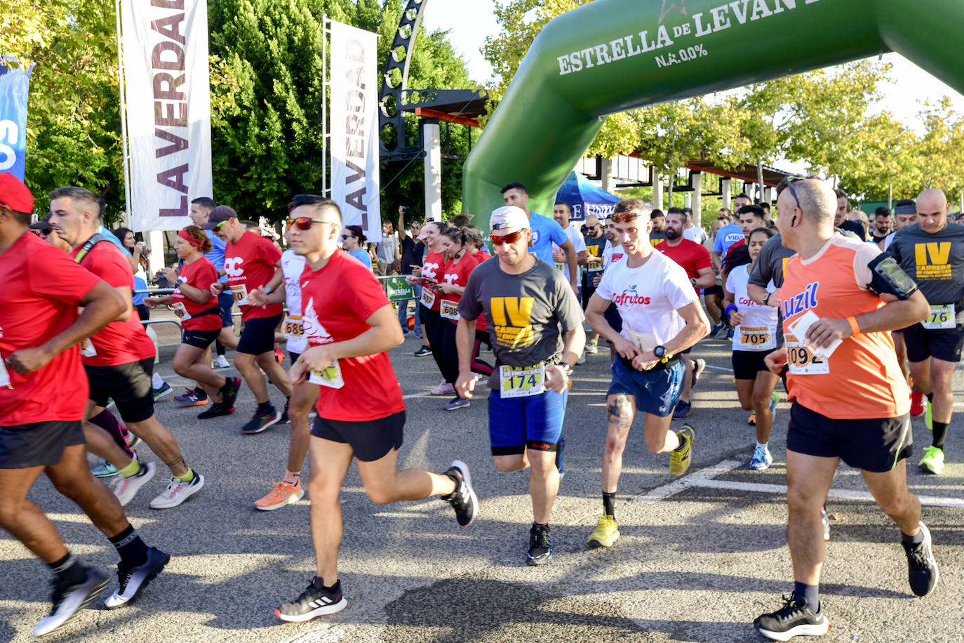 Fotos: Carrera de empresas de LA VERDAD, en imágenes
