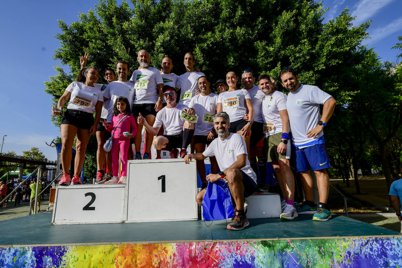Fotos: Carrera de empresas de LA VERDAD, en imágenes