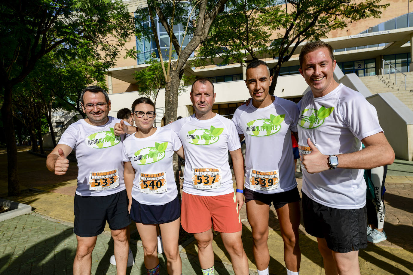 Fotos: Carrera de empresas de LA VERDAD, en imágenes