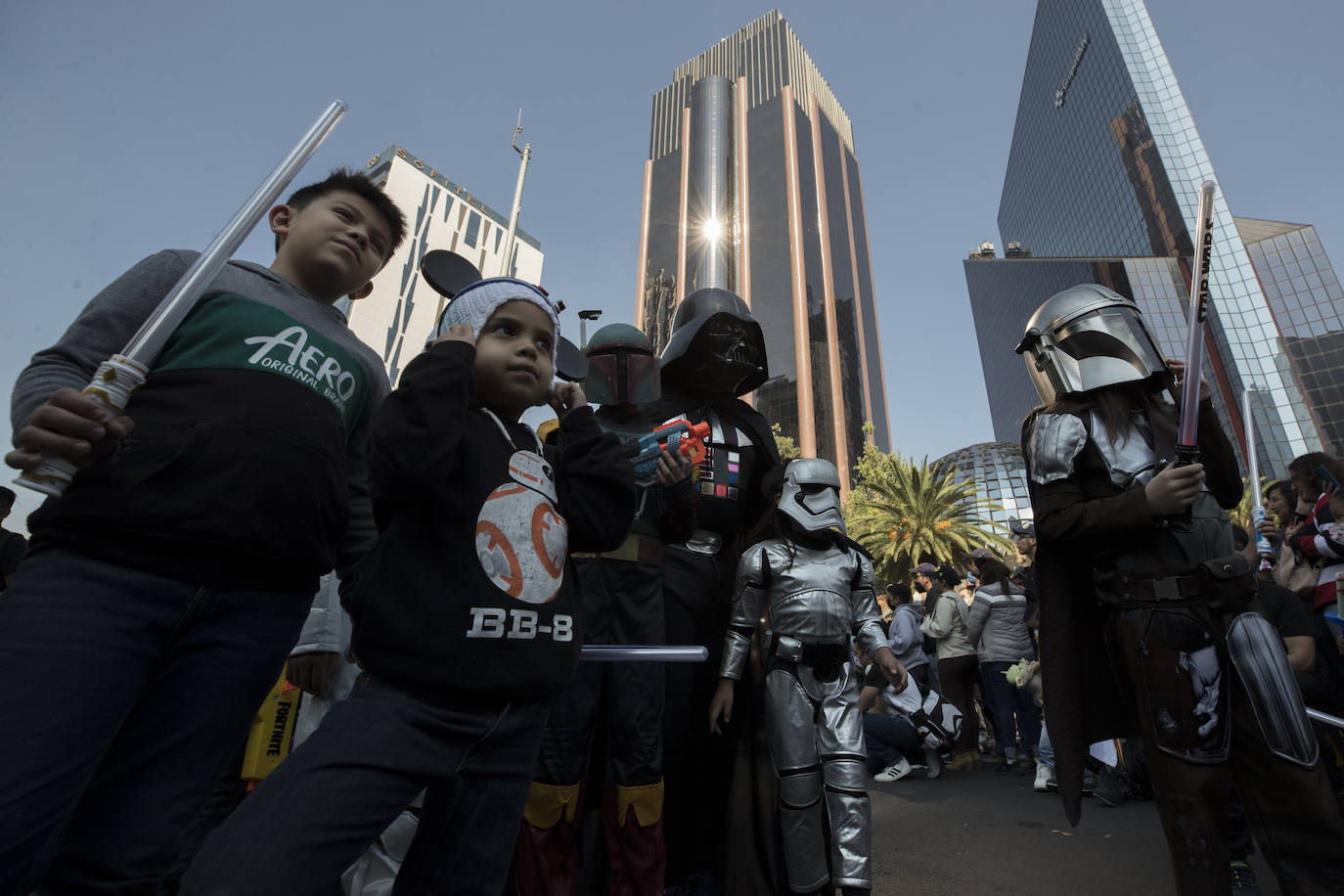 Fotos: &#039;Star Wars&#039; tomas las calles de México