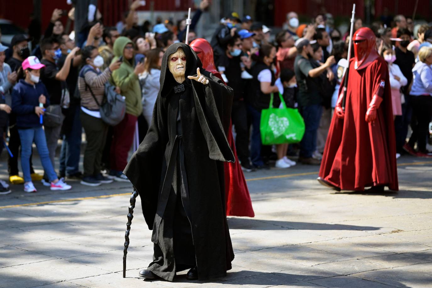 Fotos: &#039;Star Wars&#039; tomas las calles de México