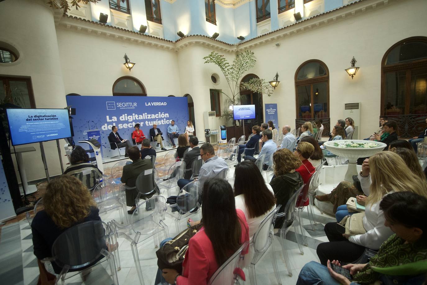 Fotos: La jornada de Digitalización del sector turístico en la Región de Murcia, en imágenes