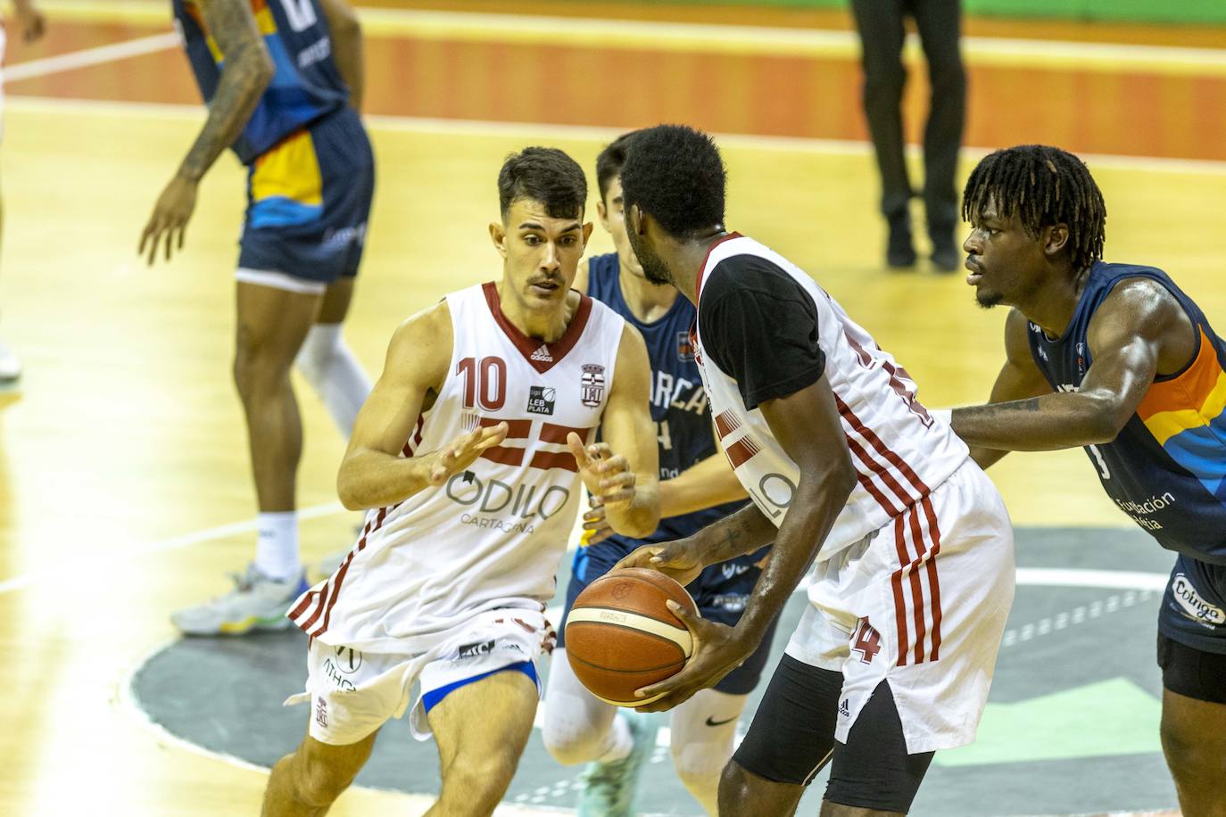 Fotos: La derrota del CB Cartagena ante el Menorca, en imágenes