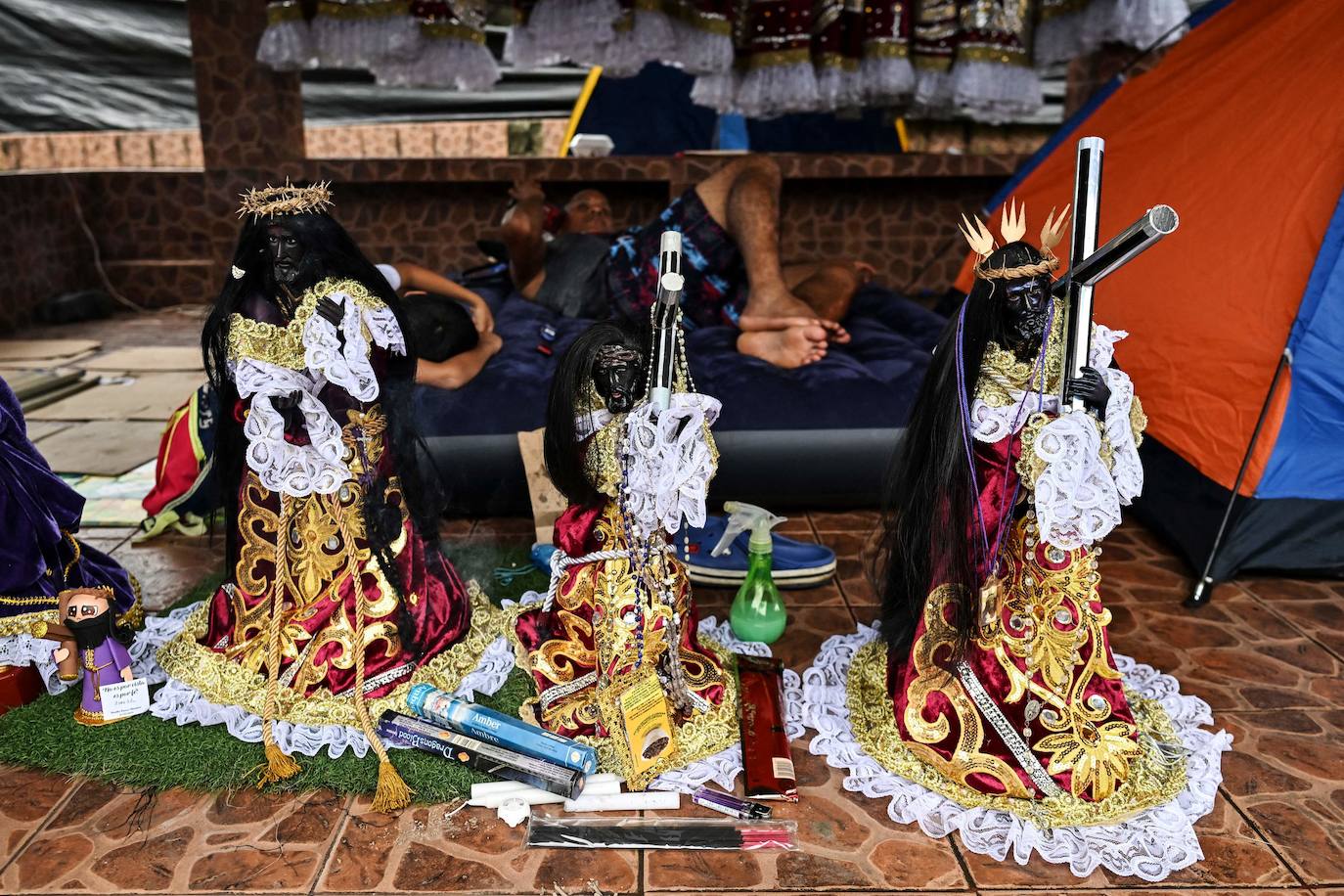 Fotos: Peregrinos del Cristo Negro