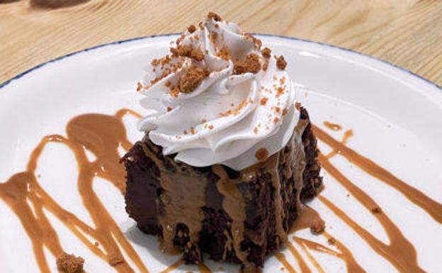 Brownie Lotus. 