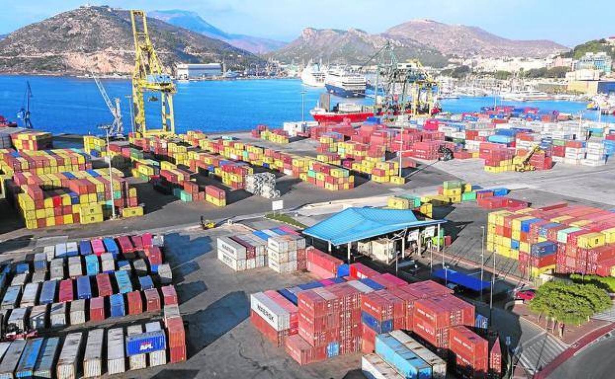Terminal de contenedores en Santa Lucía, en una imagen de archivo.