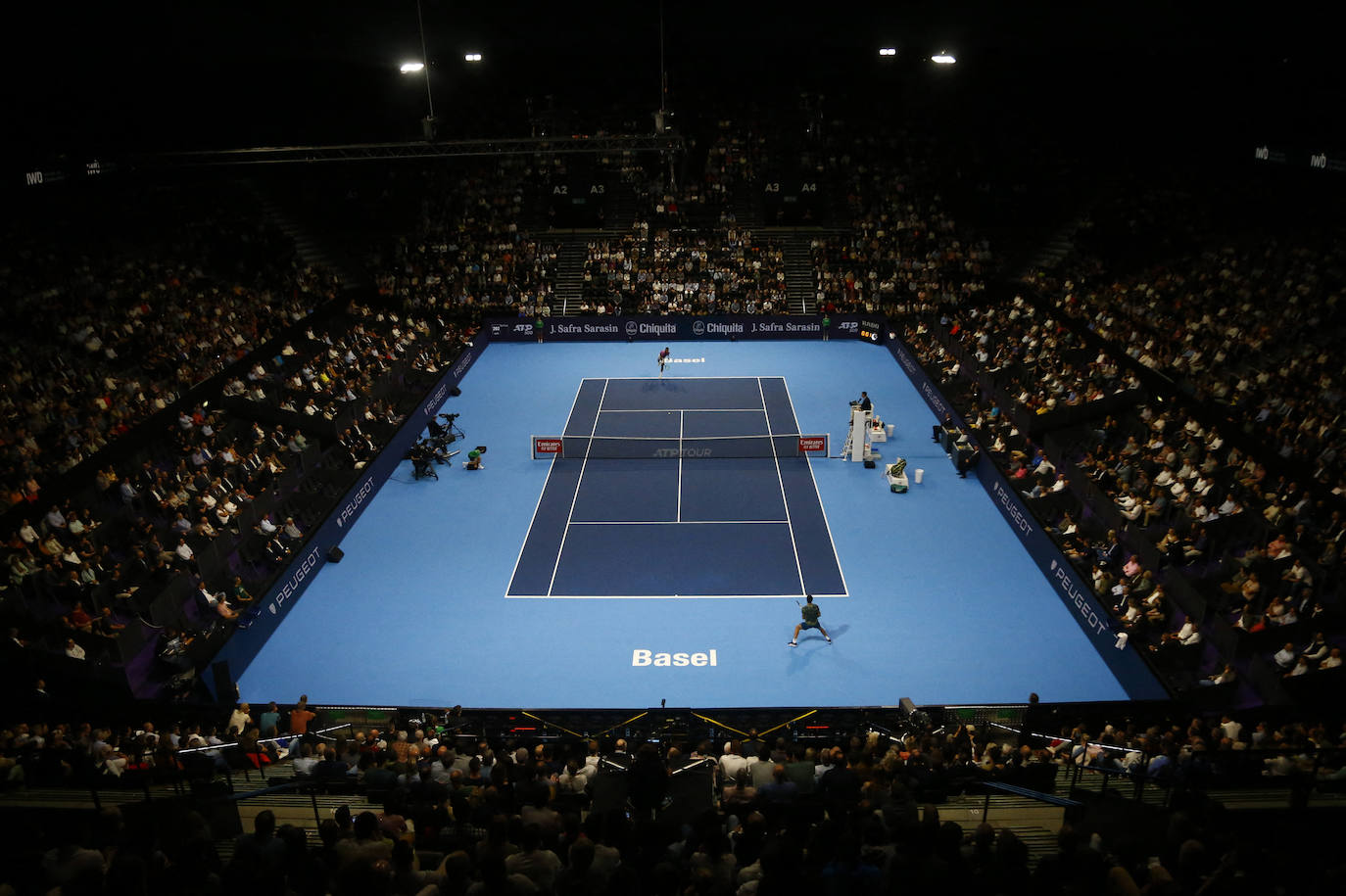 Fotos: El partido entre Carlos Alcaraz y Aliassime del ATP 500 de Basilea, en imágenes