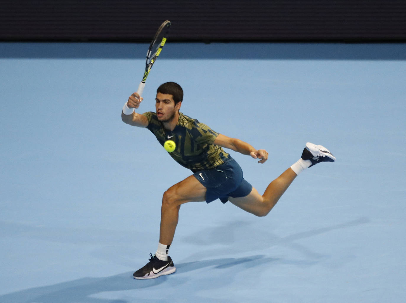 Fotos: El partido entre Carlos Alcaraz y Aliassime del ATP 500 de Basilea, en imágenes