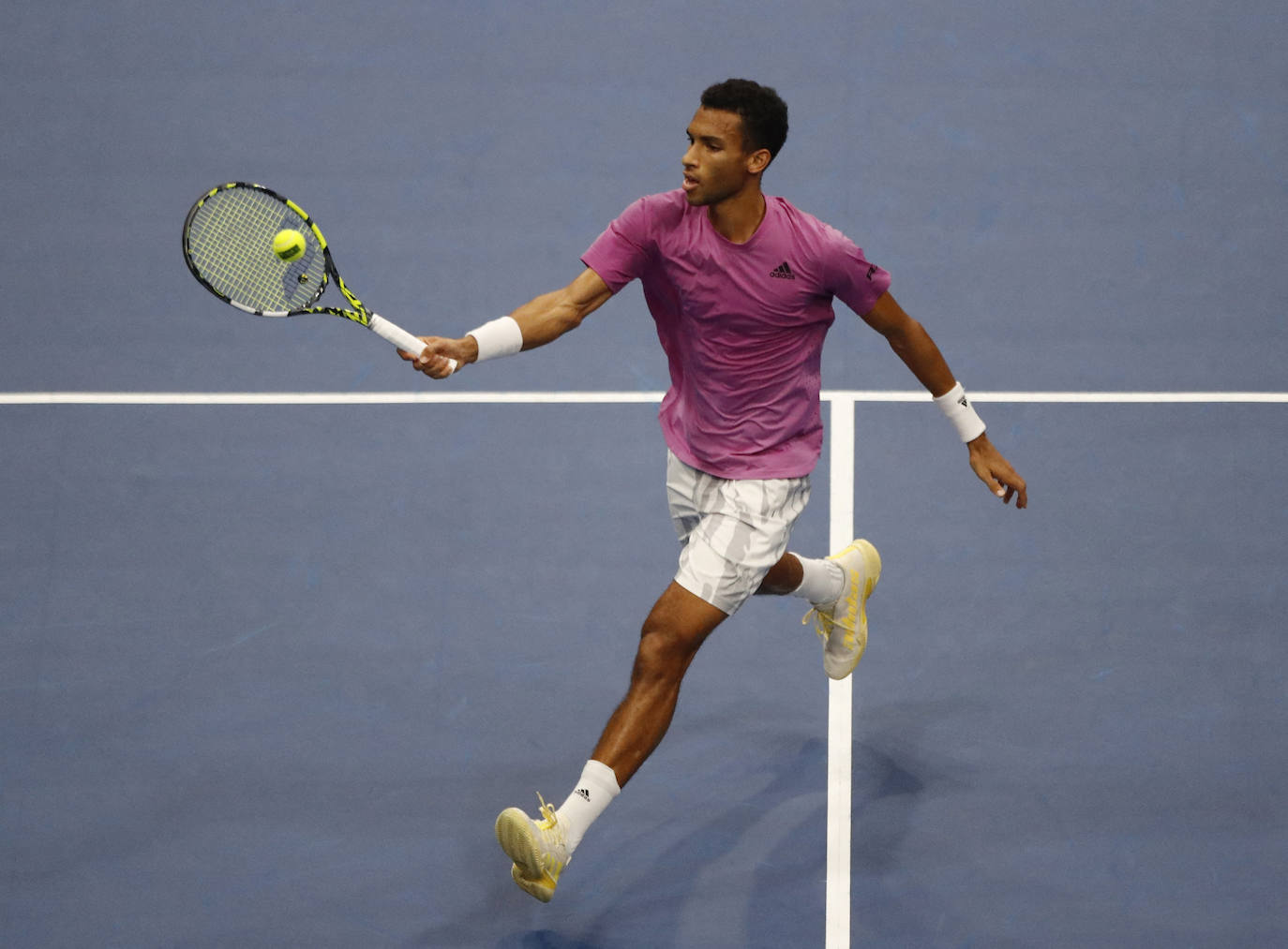 Fotos: El partido entre Carlos Alcaraz y Aliassime del ATP 500 de Basilea, en imágenes